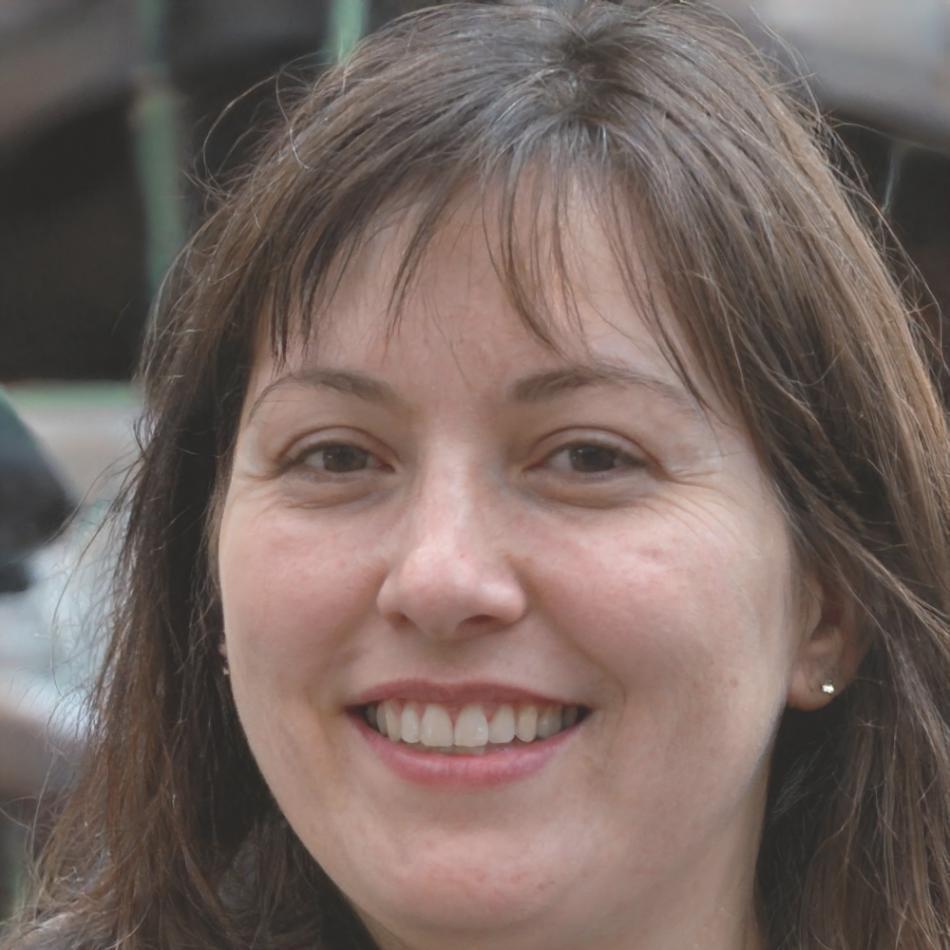 Freja Lindström, Senior Financial Advisor at kalivorentra